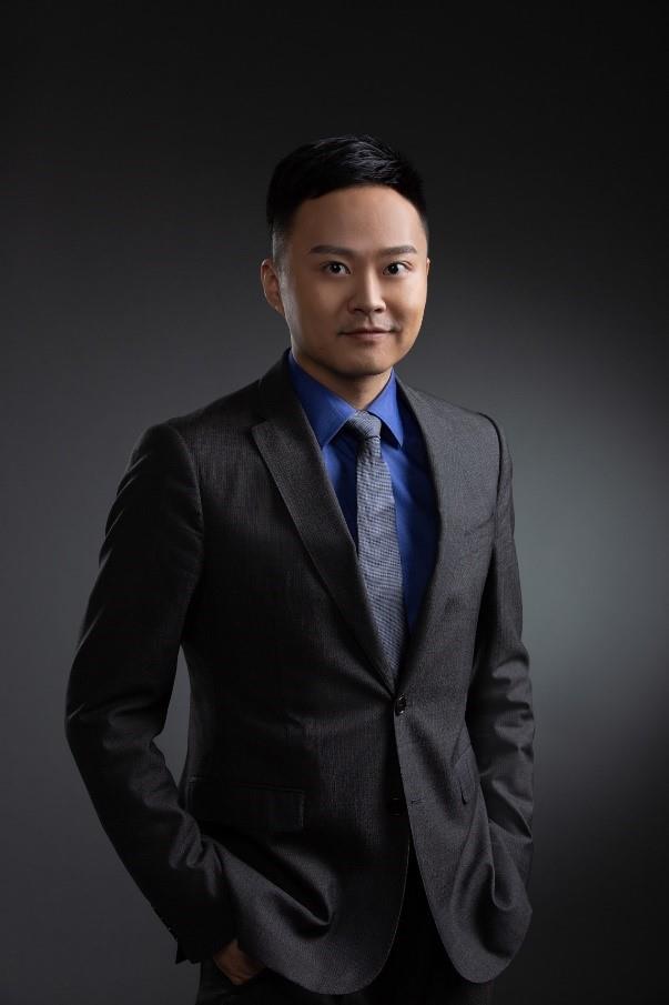 李皆君